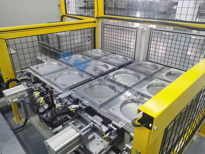 定子小（xiǎo）車機構，方便小車定位機器人取料精準